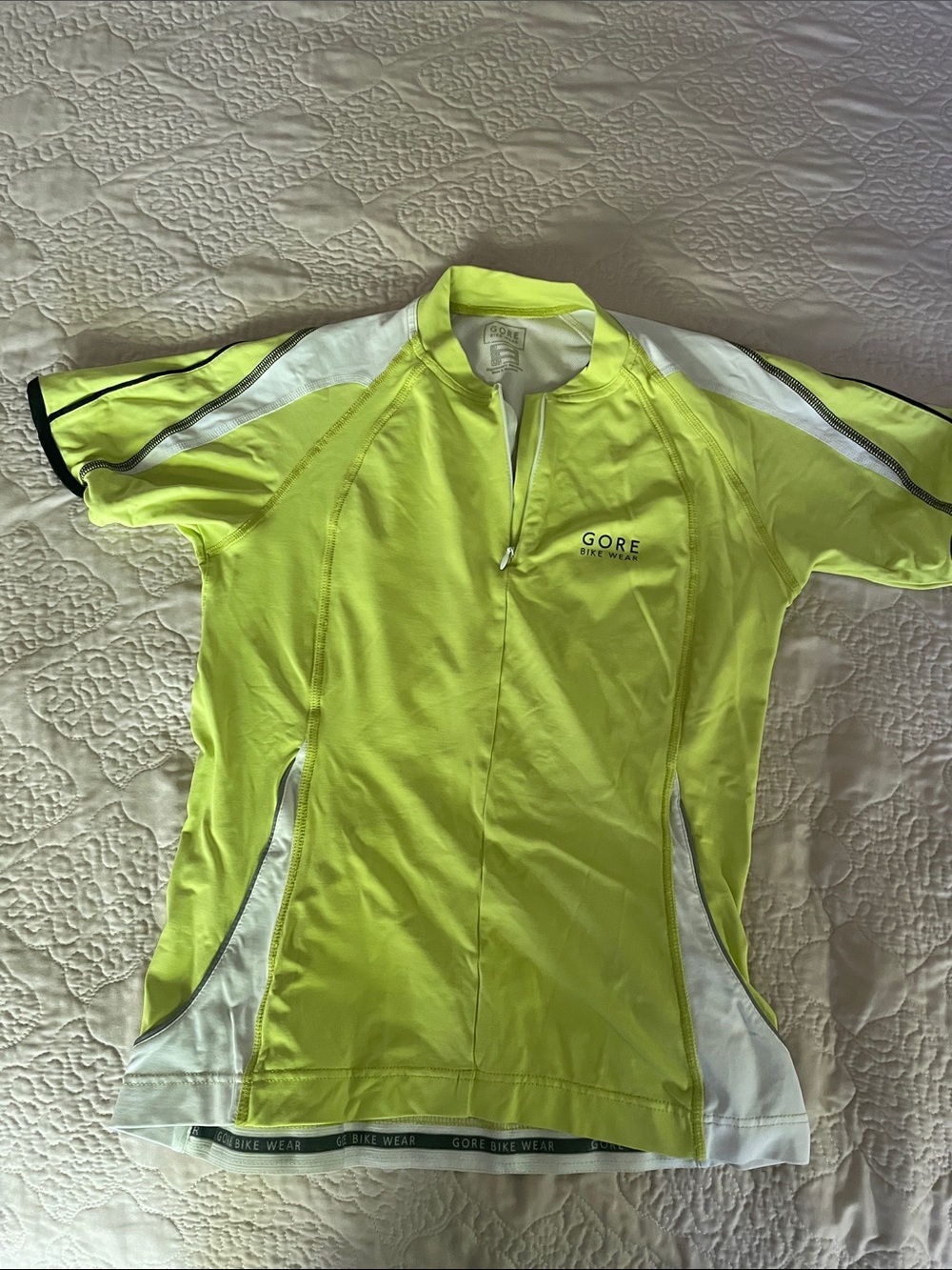 GORE Bike Wear Women's High-Visibility Yellow Cycling Jersey
